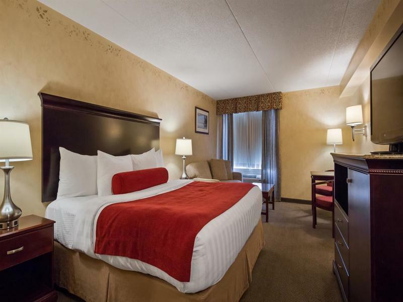 Western Hotel 4*